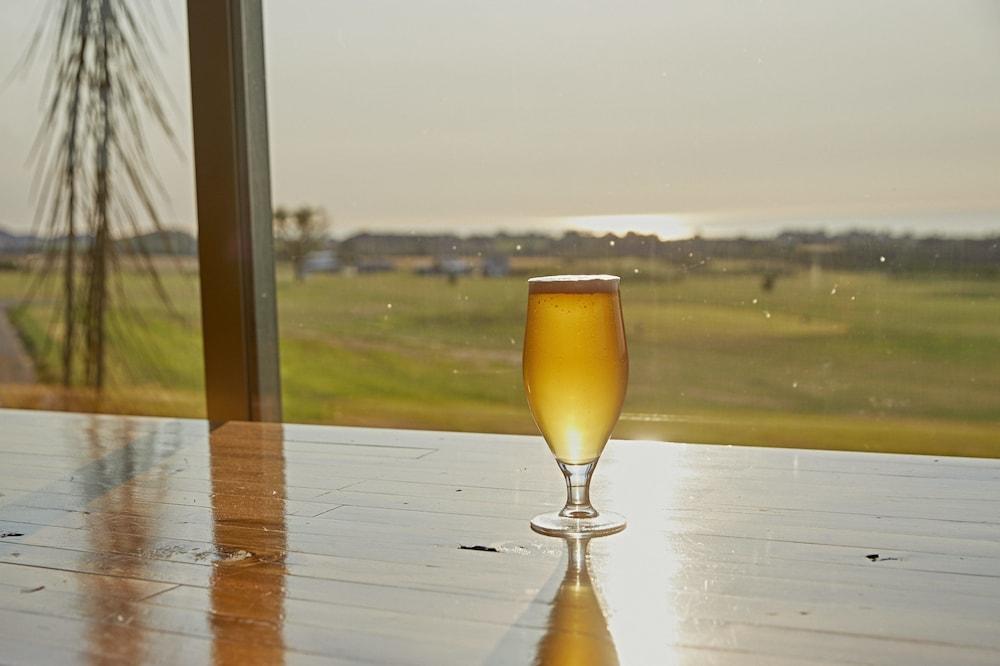 Koura Bay Golf Resort Kaikoura Exterior foto