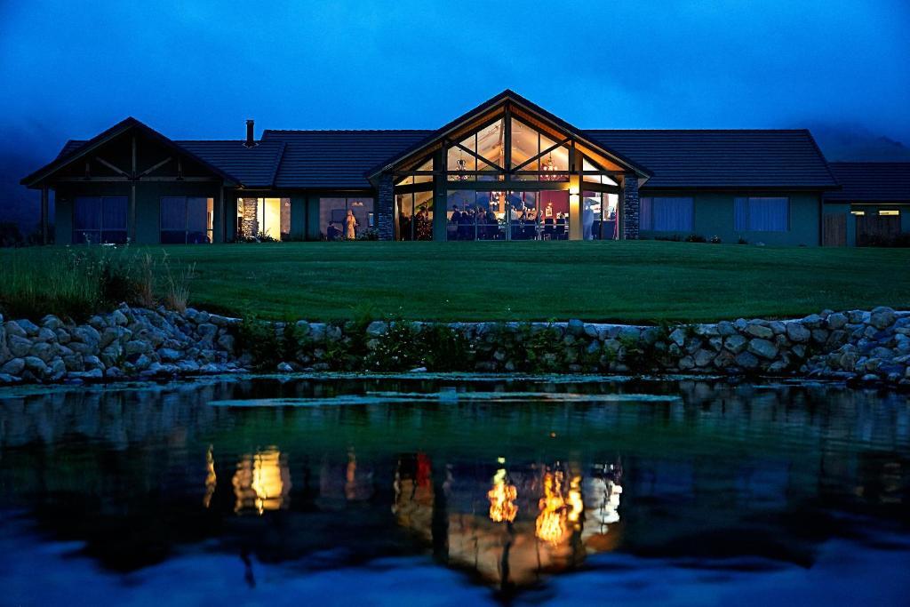 Koura Bay Golf Resort Kaikoura Exterior foto