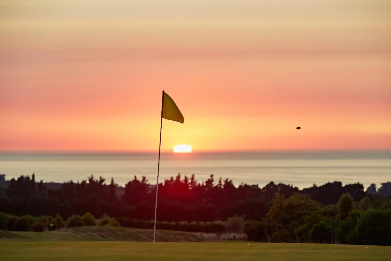 Koura Bay Golf Resort Kaikoura Exterior foto